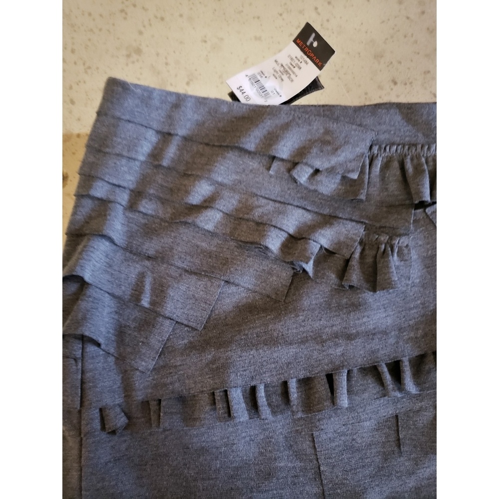 Metropark Skirt - Picture 2 of 5